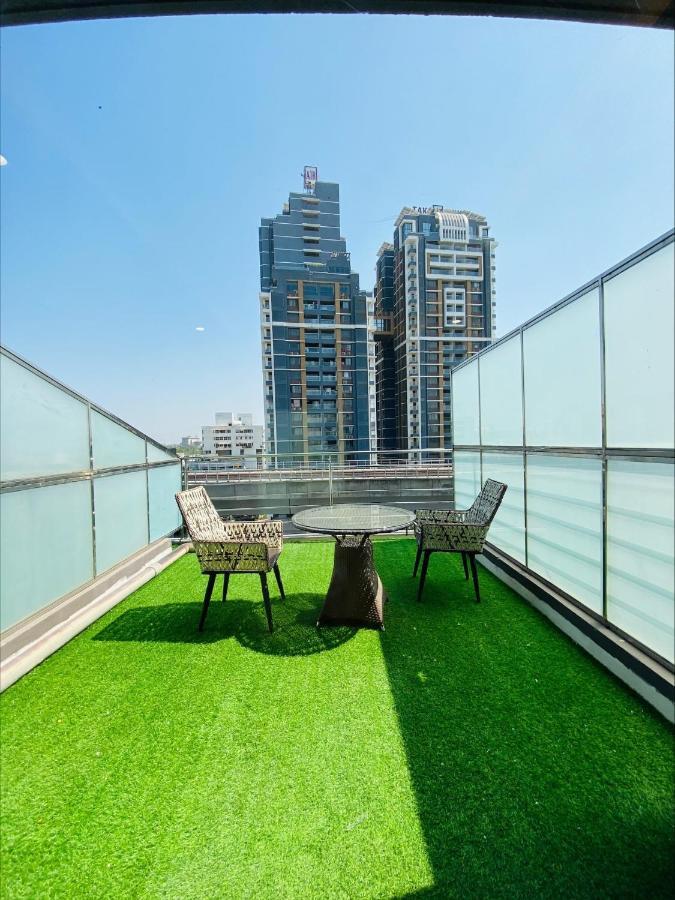 Apricot Hotel , อาเมดาบัด ภายนอก รูปภาพ