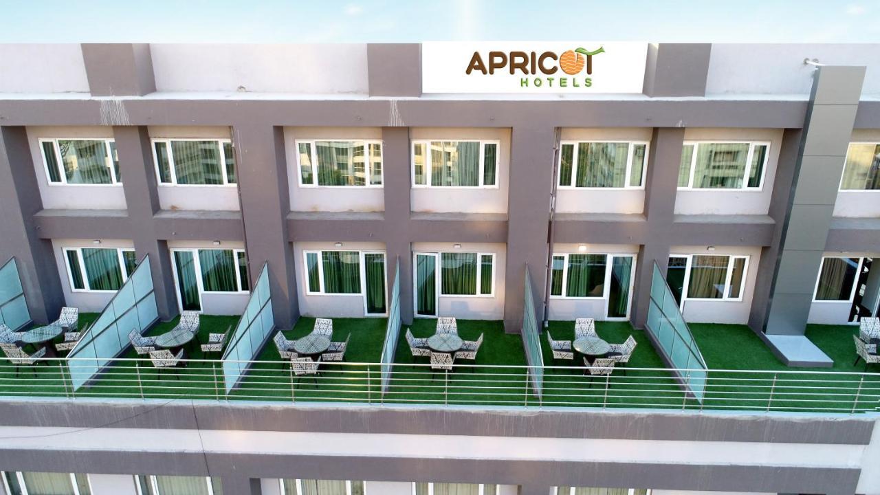 Apricot Hotel , อาเมดาบัด ภายนอก รูปภาพ
