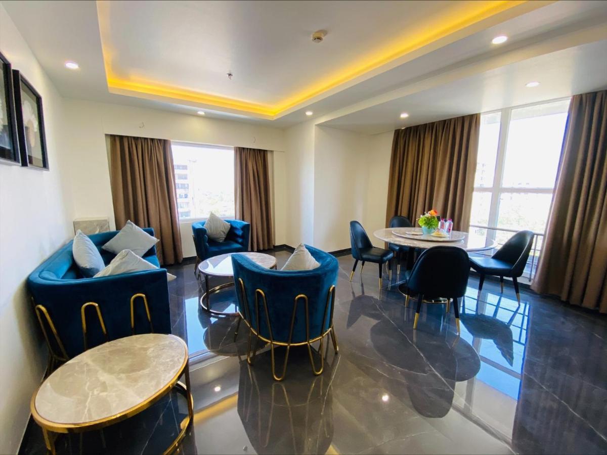 Apricot Hotel , อาเมดาบัด ภายนอก รูปภาพ